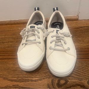 Sperry Crest Vibe Slip-On Sneakers in White Canvas, 7.5W